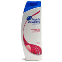 Head & Shoulders Smooth & silky Shampoo 330ml