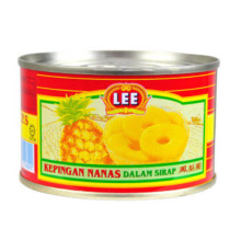 Lee Sliced Pineapple in Syrup 234g